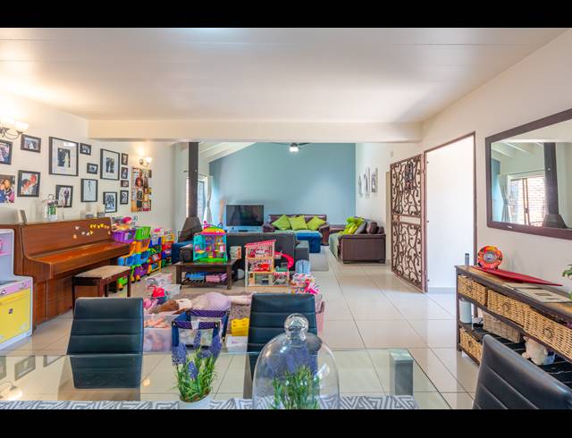3 BEDROOM HOUSE FOR SALE IN MAGALIESSIG